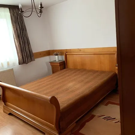Апартаменти Aless House