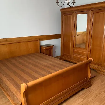 Апартаменти Aless House