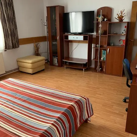 Aless House * Брашов